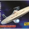 Model plastikowy - Star Trek USS Enterprise NCC-1701 Refit 1:537 - AMT